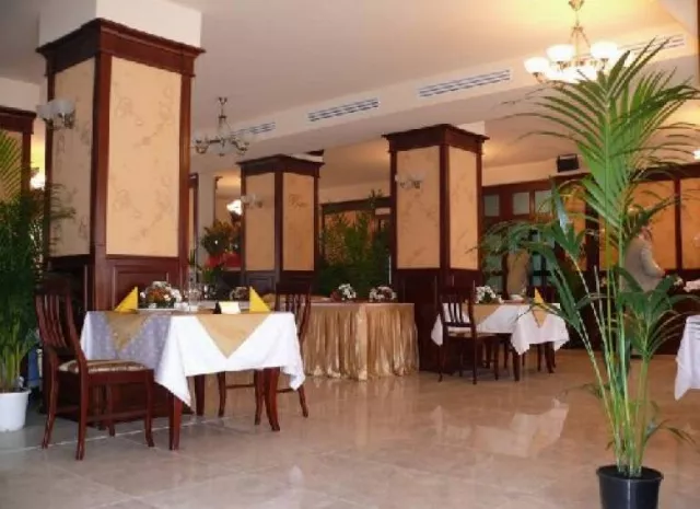 Hotel Perla Ciucasului