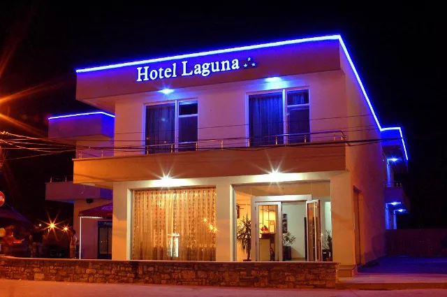 Hotel Laguna