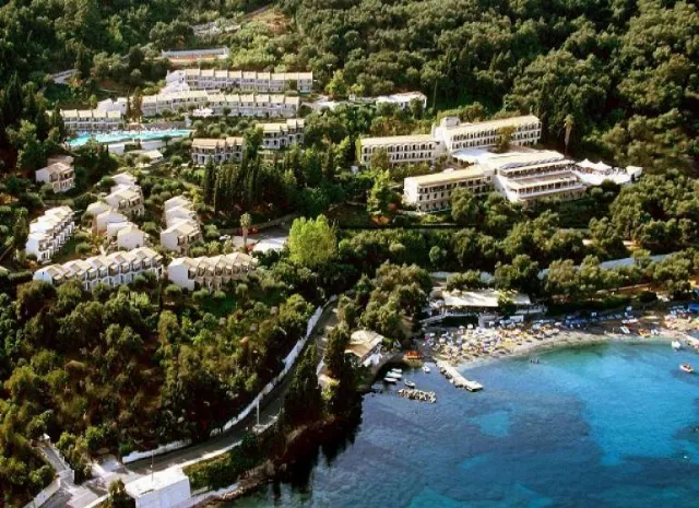 Hotel Aeolos Beach Resort