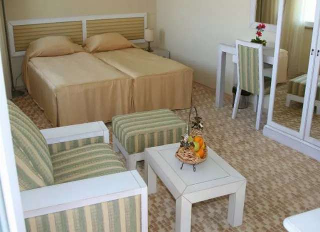 Hotel Coral
