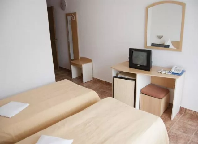 Hotel Cerna Cameră Dublă Twin standard parter #3