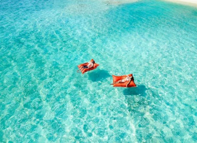 Hotel Summer Island Maldives Resort