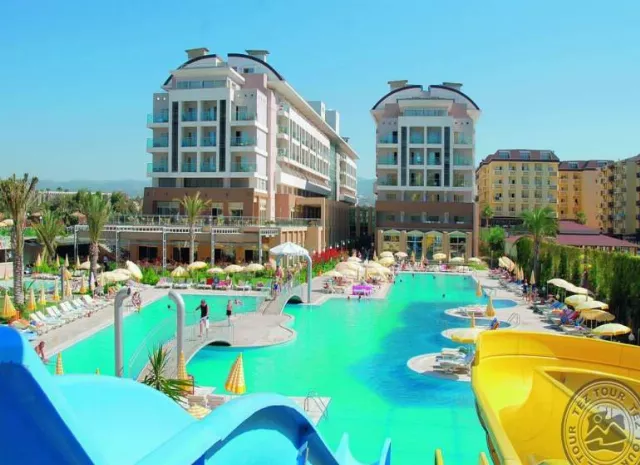 Hotel Hedef Beach Resort & Spa