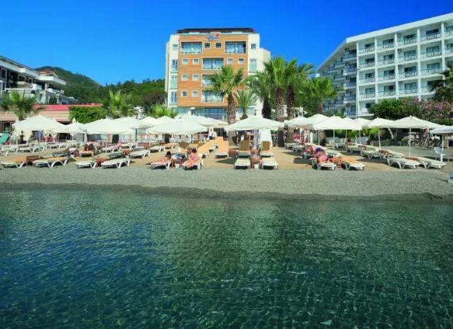 Hotel Cettia Beach Resort