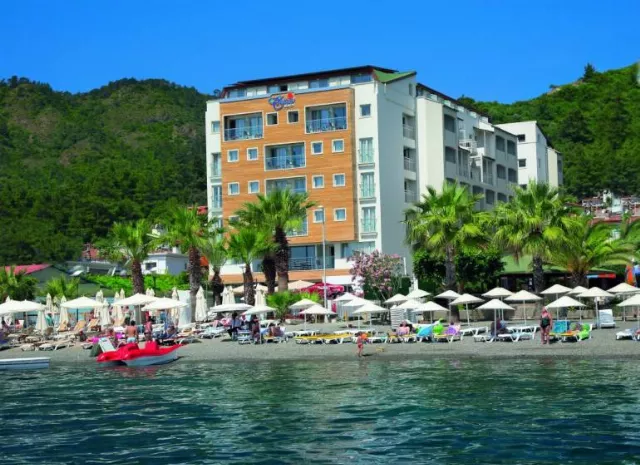 Hotel Cettia Beach Resort