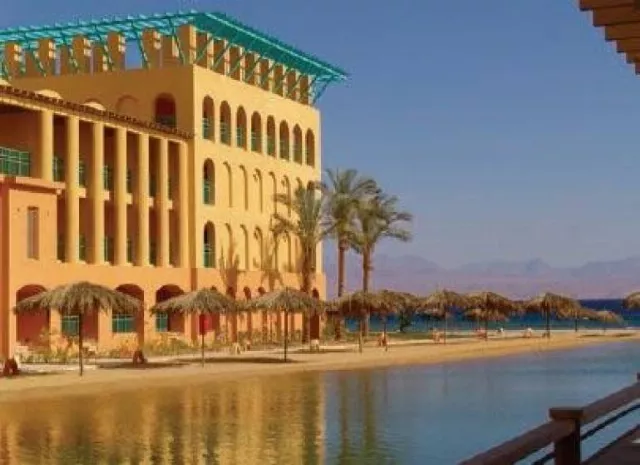 Hotel Strand Taba Heights Beach & Golf Resort