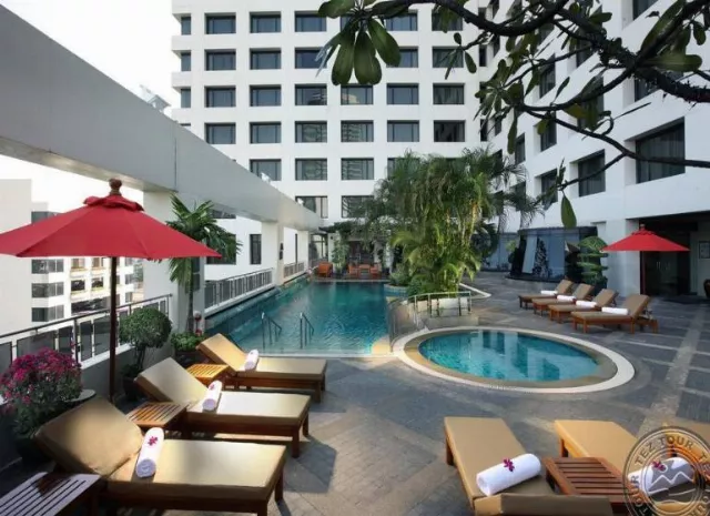 Hotel Avani Atrium