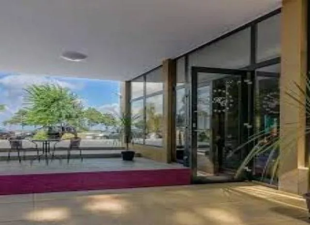 Hotel Cosmos