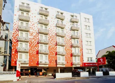 Red Planet Patong, Thailanda / Phuket