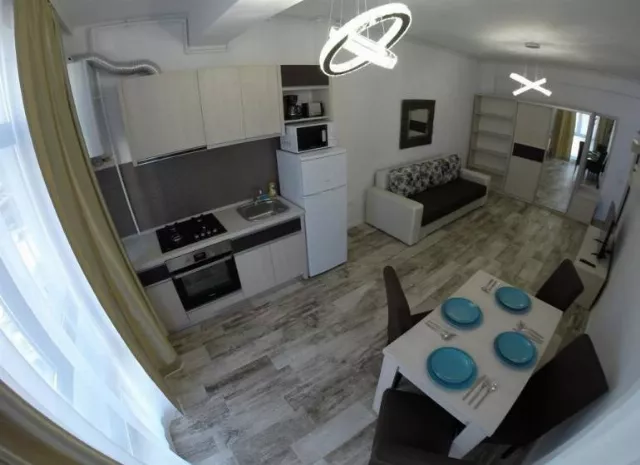 Apartamente 911