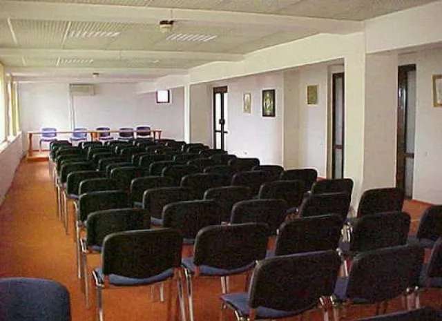 Hotel Roman By Dumbrava Business Resort