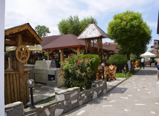 Complex Turistic Poienita