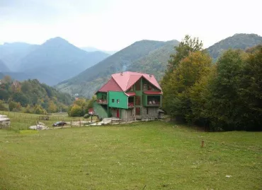 Pensiunea Barlogul Ursilor, Romania / Lepsa