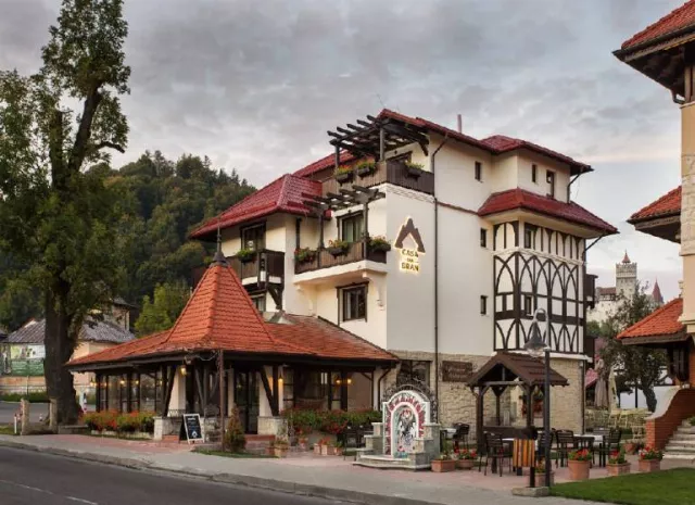 Inn Center - Casa Din Bran