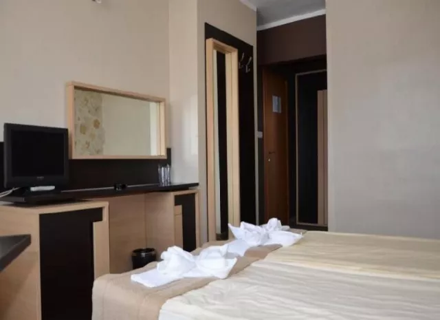 Hotel Elegant Lux