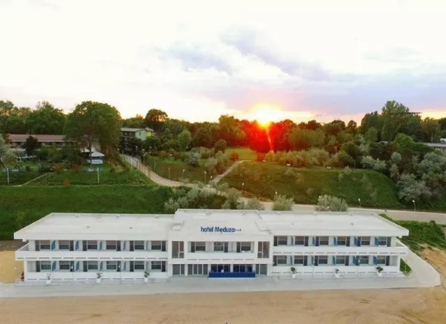 Hotel Meduza Estival
