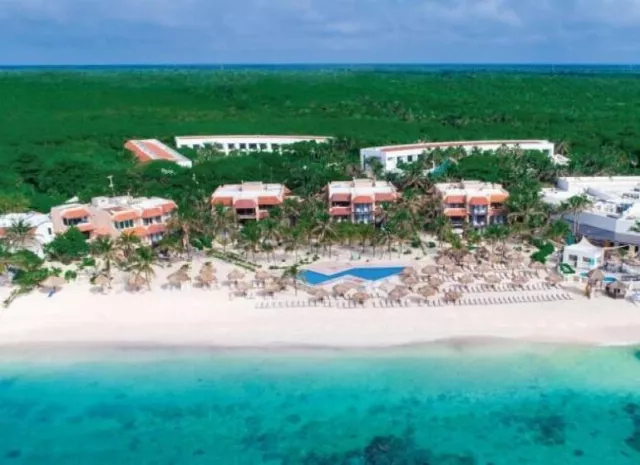 Sunscape Akumal Beach Resort And Spa