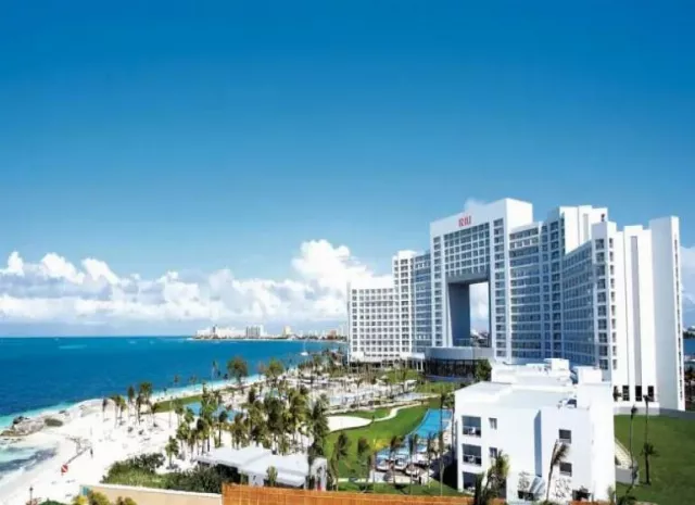 Riu Palace Peninsula