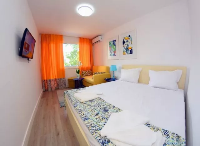 Hotel Spring Holiday Blue ( Fostul Prahova)