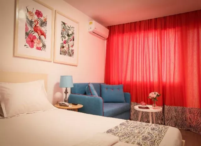 Hotel Spring Holiday Blue ( Fostul Prahova)