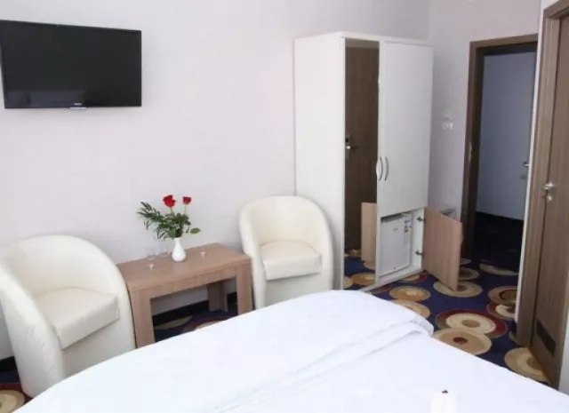 Hotel Plutitor Bella Marina Cameră Dublă #2