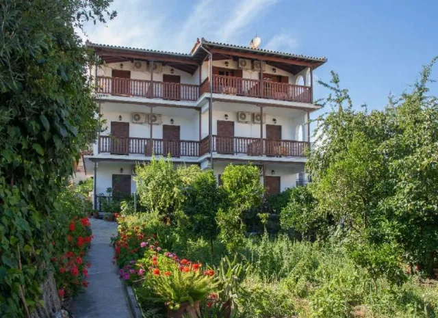 Roula Beach Villa - Megali Ammos