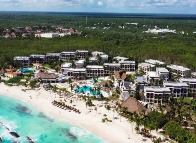 Hotel Bahia Principe Grand Tulum