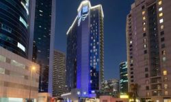 Hotel Tryp By Wyndham Dubai, United Arab Emirates / Dubai / Barsha Heights