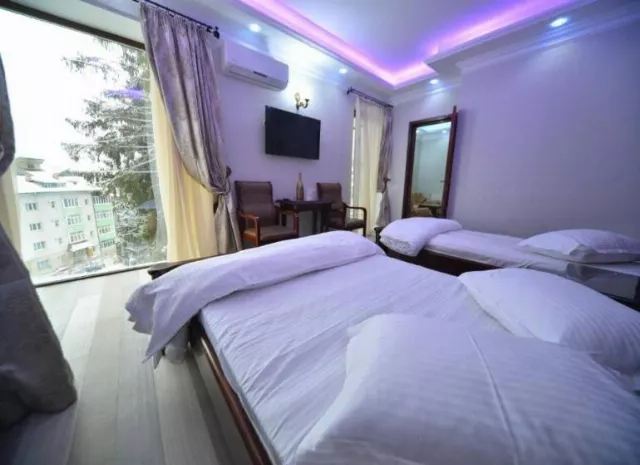 Hotel Edy's Royal