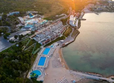 White Lagoon Apart, Bulgaria / Balchik