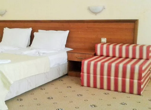 Hotel Discrete