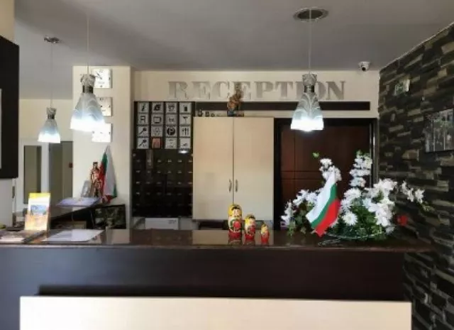 Hotel Obzor City