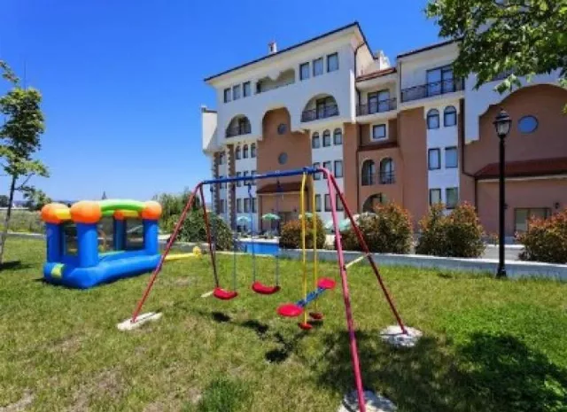 Hotel Sunrise Club