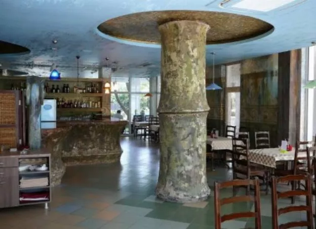 Hotel Yassen