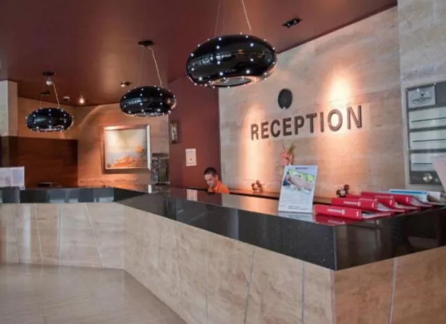 Hotel Jeravi Beach