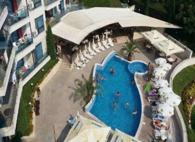 Hotel Royal Cove
