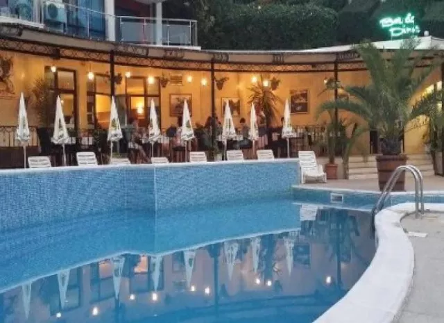 Hotel Royal Cove