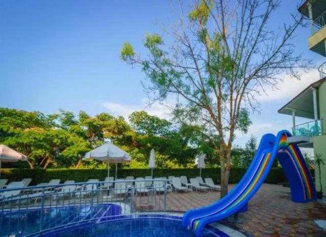 Hotel Perla Sun Park