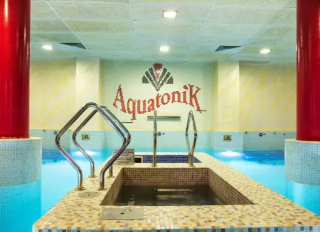 Hotel Balneo Complex And Spa Aquatonik