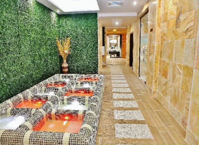 Infinity Park Hotel And Spa