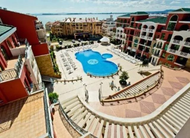 Hotel Saint George Palace