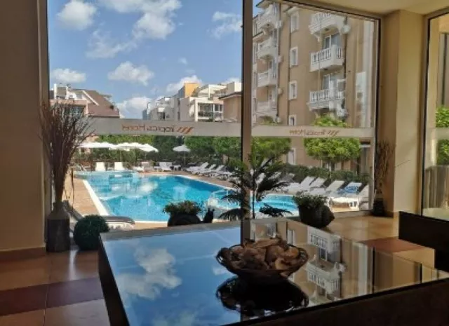 Hotel Tropiks