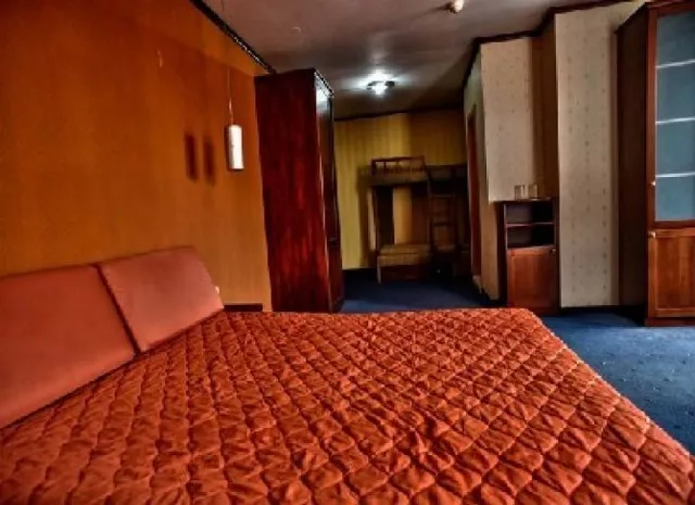 Hotel Friends