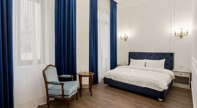 Hotel Lahovary Palace
