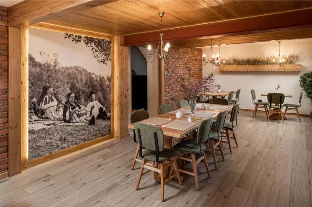 Zara Chalet