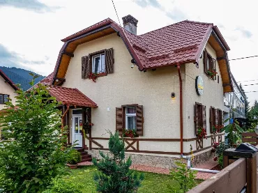 Pensiunea Residence Rooms Bucovina, Romania / Campulung Moldovenesc