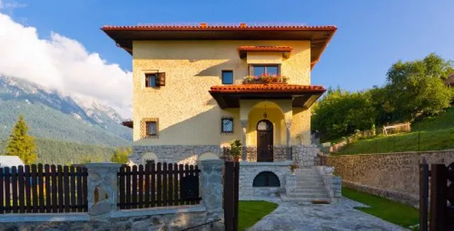 Vila Leonida