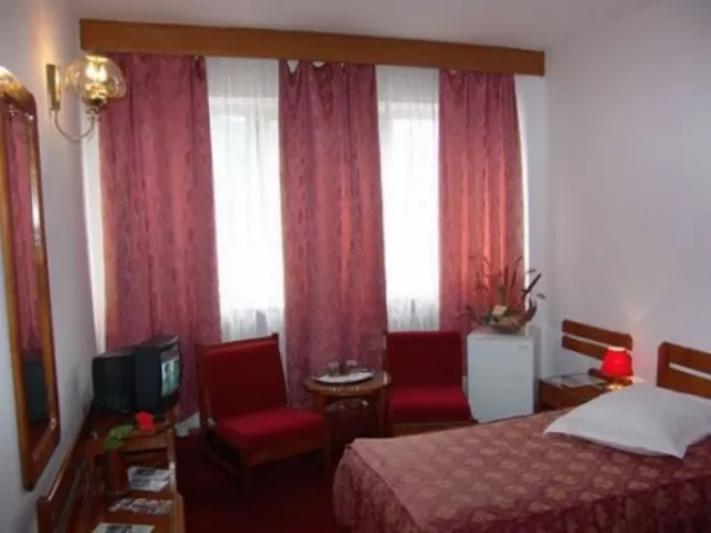 Hotel Capitol