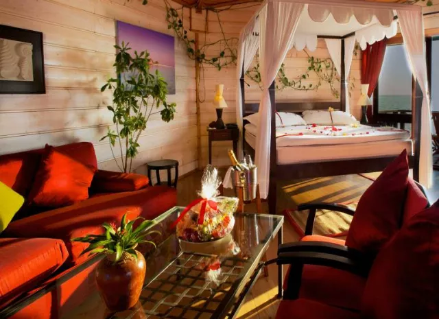 Hotel Kuredu Island Resort