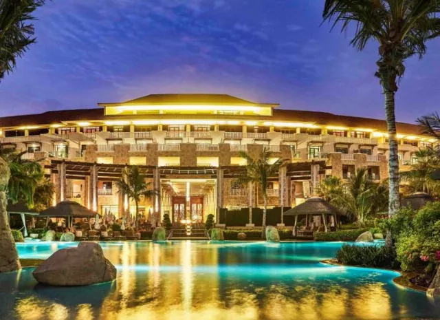 Hotel Sofitel The Palm Resort And Spa